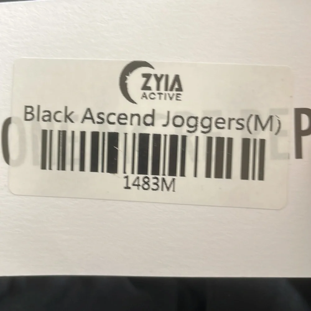 New in package with tags - Picture 3 of 3